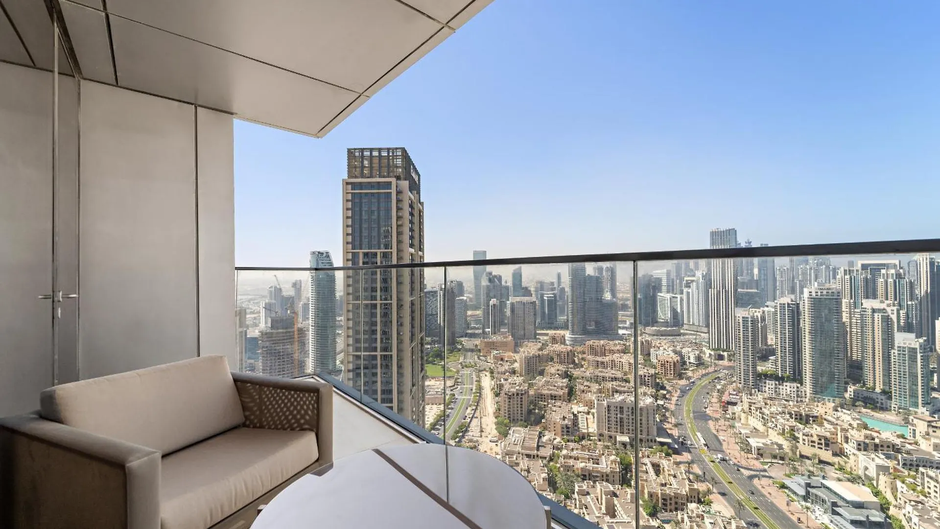 Vayk - Luxurious 2Br In Downtown Dubai With Stunning View Apartment 0*,  United Arab Emirates