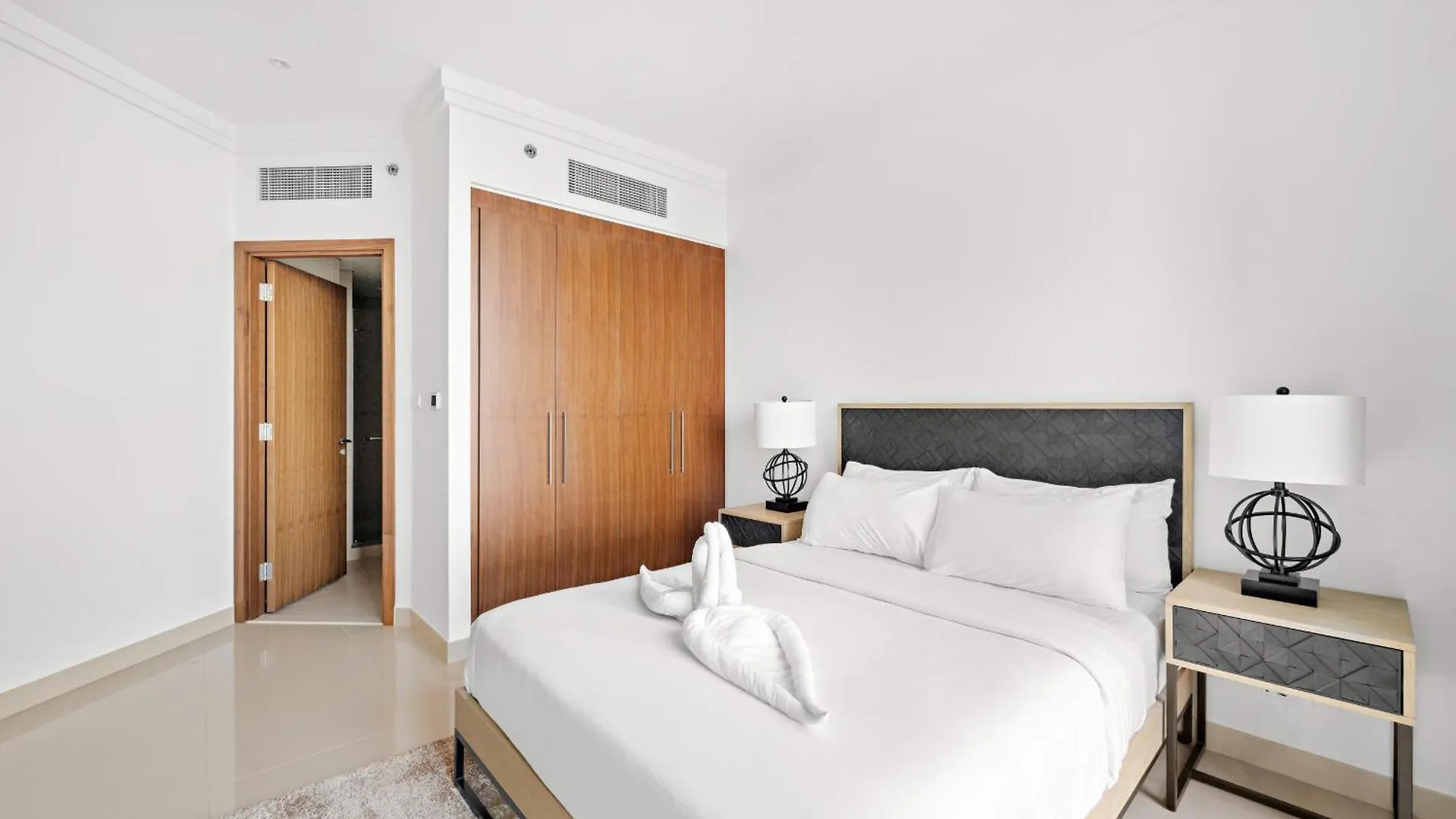 Vayk - Luxurious 2Br In Downtown Dubai With Stunning View Apartment 0*,